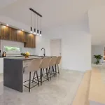 Stunning Home In Grubine * Grubine