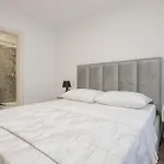 Stunning Home In Grubine * Grubine
