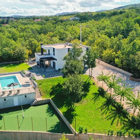 Сasa de vacaciones Stunning Home In Grubine Grubine
